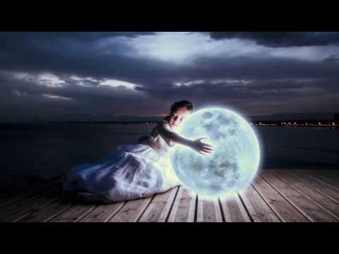 Alex H – Blood moon (Kalsy remix)
