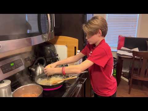 Cooking with Alex H – Mac Attack