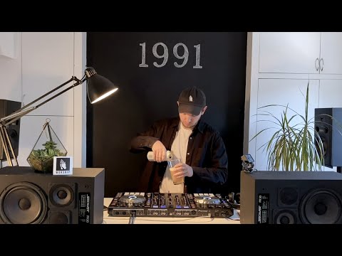 1991 Livestream 01