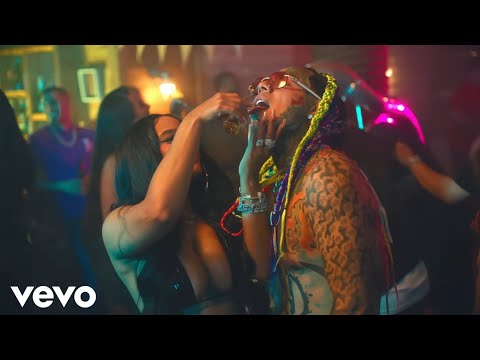 6IX9INE – PARTY ft. 2Pac (Official Video)