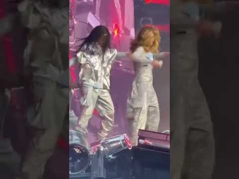 #beyonce and #blueivy showing how it's done on stage #noiretv #shorts #europetour #mypower
