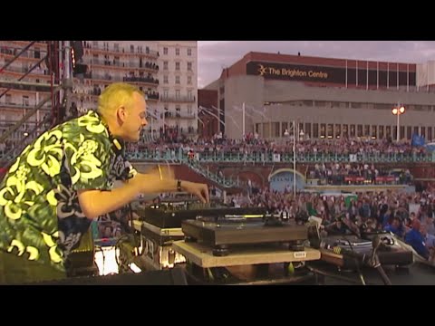 Fatboy Slim – Live At Big Beach Boutique II, Brighton, 2002