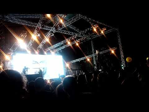 Fatboy slim live @ rustavi (yellow balloon)