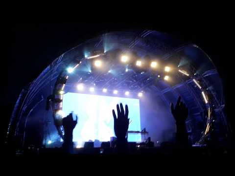 Fatboy slim right here right now live