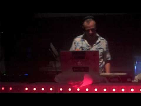 Fatboy Slim – Rockafeller Skank Satisfaction Live @ Panama Amsterdam