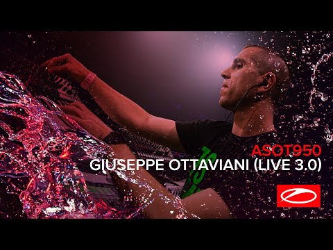 Giuseppe Ottaviani (Live 3.0) live at A State Of Trance 950 (Jaarbeurs, Utrecht – The Netherlands)