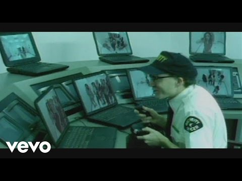 Groove Armada – I See You Baby (Fatboy Slim Remix Uncensored) ft. Gramma Funk