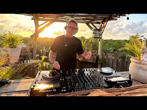 Oriol Calvo | Deep & House Sunset Mix 2023 | By @EPHIMERATulum