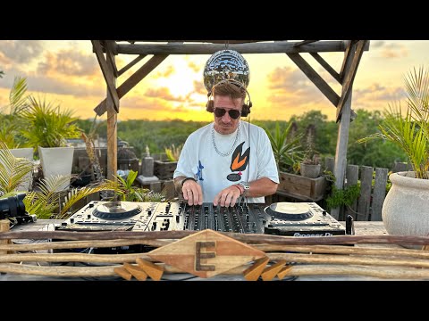 Roman Smitarello | Special Sunset Mix 2023 | Progressive House | By @EPHIMERATulum