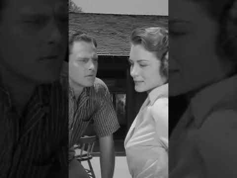 Sally knows something is up  🎬Brain from Planet Arous (1957) #shorts #kiss #moviescene