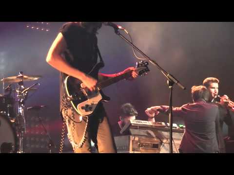 Kasabian – Praise You (Fatboy Slim Cover) + Lost Souls Forever (live in Moscow) 22.11.2012 hd 1080p