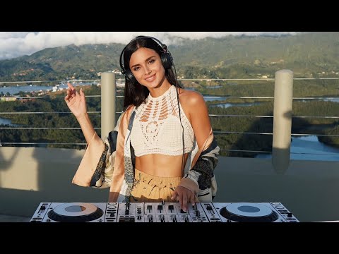 Korolova – Live @ Guatape, Colombia / Melodic Techno & Progressive House Mix
