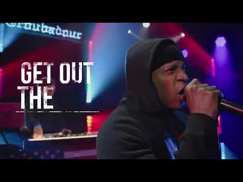 LL COOL J – "Illegal Search" (Full Performance at Play On Benefit)