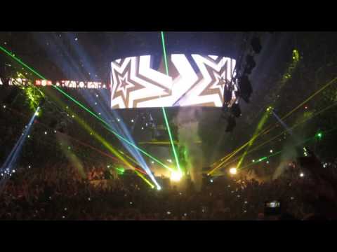 Praise You, Fatboy Slim live at the o2, Dec 2016