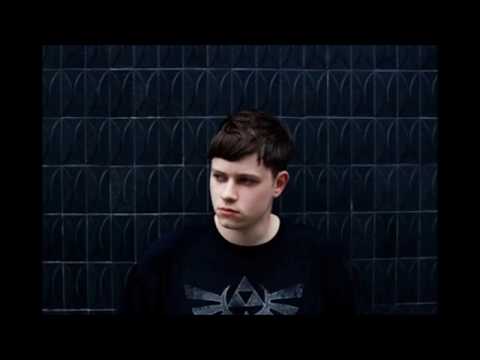 Rustie – Essential Mix – BBC Radio 1 – 7th April 2012