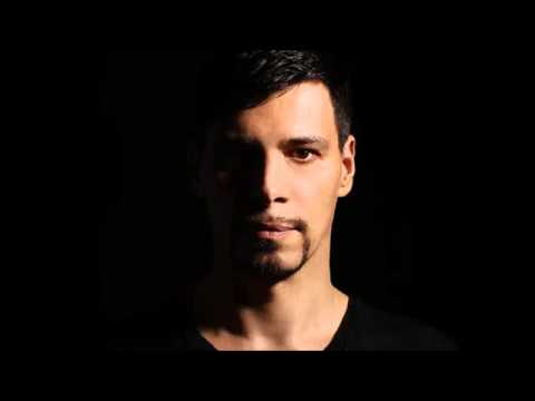 Thomas Gold – Essential Mix – BBC Radio 1 Broadcast Nov 2, 2012