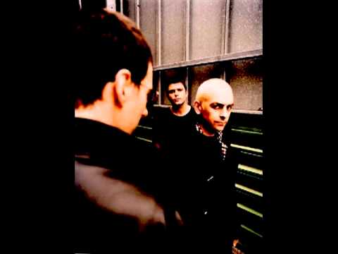 UNDERWORLD – BBC ESSENTIAL MIX, 1996