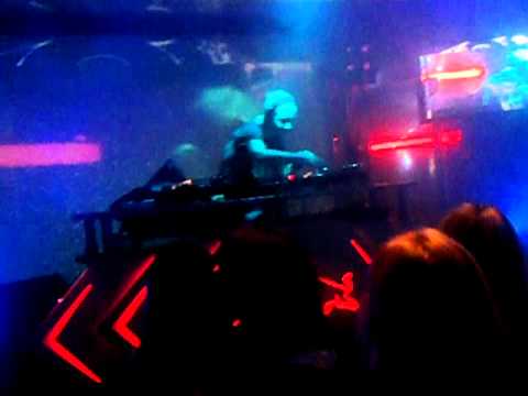 16.12.2011- DJ Anna Lee  –  CLASSIC TRANCE VINYL EDITION @ FORSAGE CLUB