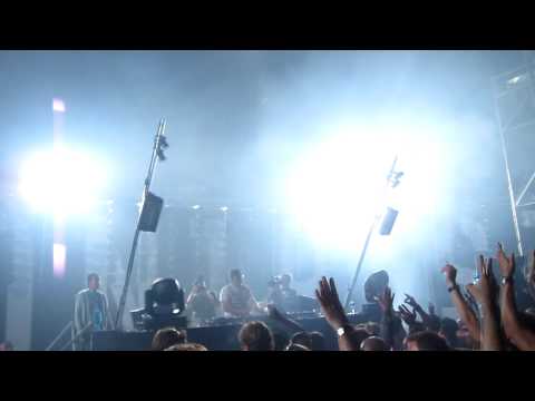 above and beyond @ mysteryland 2009 high contrast stage. Angels HD