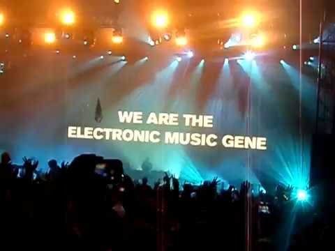 Above & Beyond – Creamfields 2014