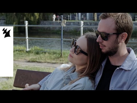 Andrew Rayel feat. AIDYL – Feels Like Home (Official Music Video)