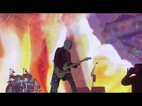 "Animal" by: DEF LEPPARD Live at Marlay Park, Dublin (July 4, 2023)