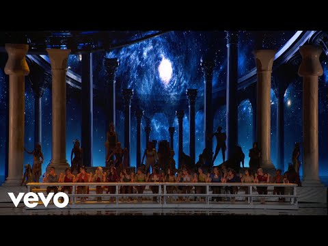 Ariana Grande – God is a woman (Live on The MTV VMAs/2018)