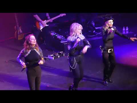 Bananarama – Aie A Mwana (The Novo, Los Angeles CA 2/20/2018)