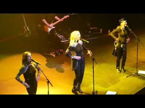 Bananarama – Venus (The Novo, Los Angeles CA 2/20/2018)