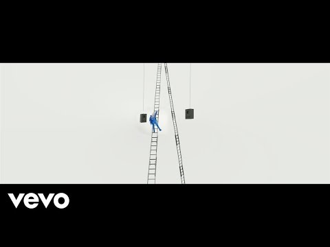 Billie Eilish – Bored