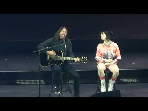 Billie Eilish (w/ Dave Grohl) – My Hero (KIA Forum Los Angeles CA 12/15/2022)