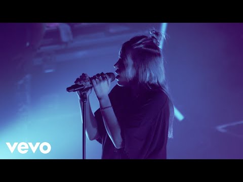 Billie Eilish – wish you were gay (Live)