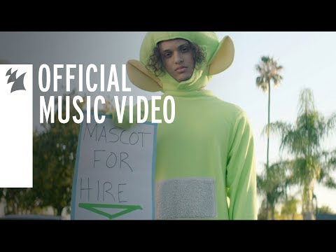 Brando – Look Into My Eyes (Official Music Video)