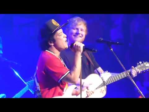 Bruno Mars & Ed Sheeran – Thinking Out Loud [Live]