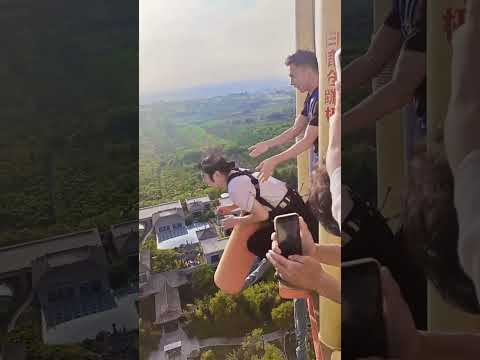 Bungee jumping | Chinese Michael Jackson #vlog #bungeejumping #bungee