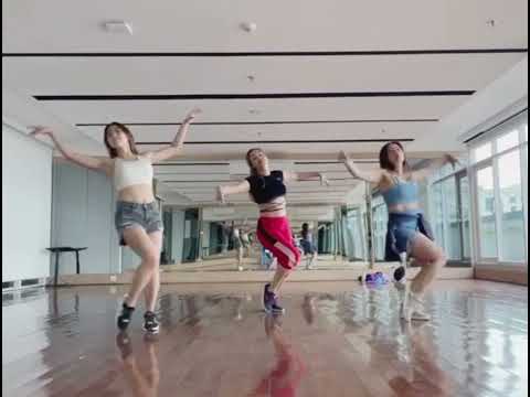 Button by pussy cat dolls dance choreo by Sinta Liling fitness Medan