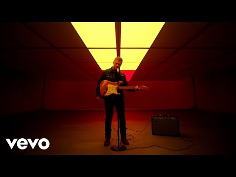 Corey Kent – Wild as Her (Official Music Video)
