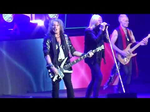 DEF LEPPARD 2023.05.31 CRACOW LIVE AT TAURON ARENA THE WORLD TOUR