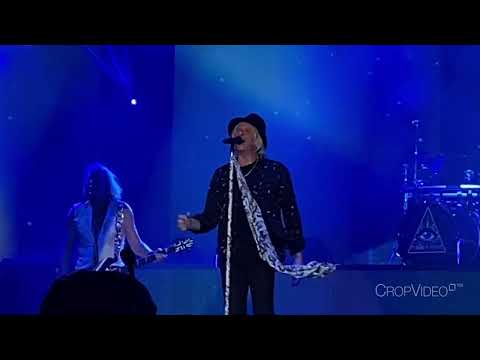 DEF LEPPARD BRINGIN' ON THE HEARTBREAK HARD ROCK STADIUM JULY 2022 ROCKTHEJACKET