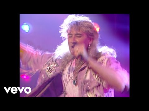 Def Leppard – Make Love Like A Man (Live On Top Of The Pops)