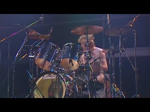 Def Leppard – Mirror, Mirror (Look Into My Eyes) (Live Video)