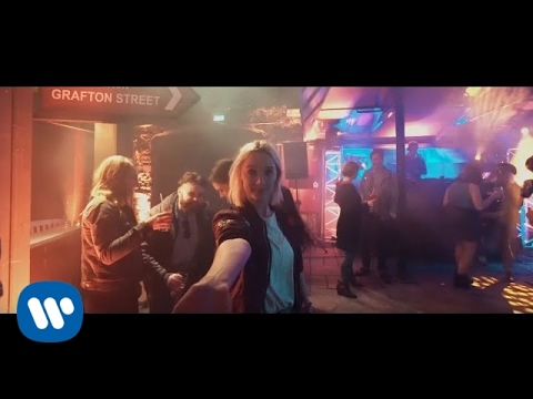 Ed Sheeran – Galway Girl [Official Music Video]