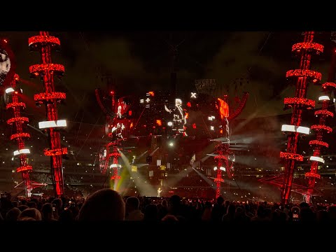 Ed Sheeran live at the MCG in Melbourne 2nd of March 2023￼