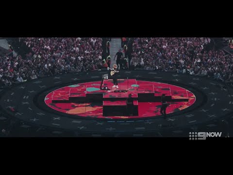 Ed Sheeran – Shivers (Live at Wembley from the Full Circle documentary)