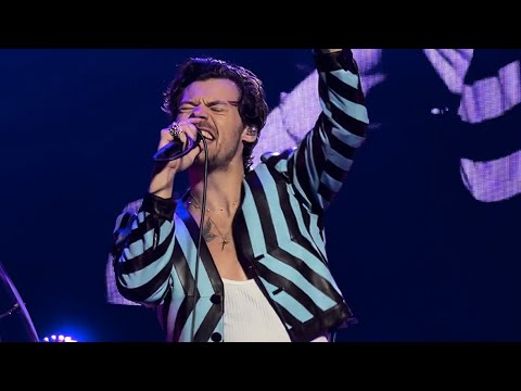 Harry Styles – As It Was, Kiwi (Live in Tokyo, Japan)