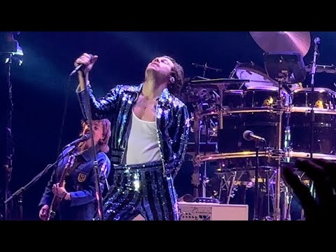 Harry Styles – As It Was, Kiwi (Live in Tokyo, Japan)