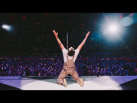HARRY STYLES HIGHLIGHTS FROM WEMBLEY STADIUM IN LONDON, UK 1