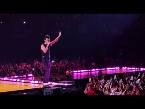 Harry Styles – "Hopelessly Devoted to You" (Full Song) at Harryween 2022