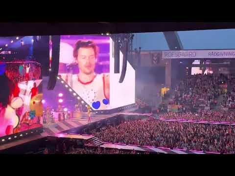 Harry Styles – What Makes You Beautiful  @ Horsens, Denmark 2023/05/14