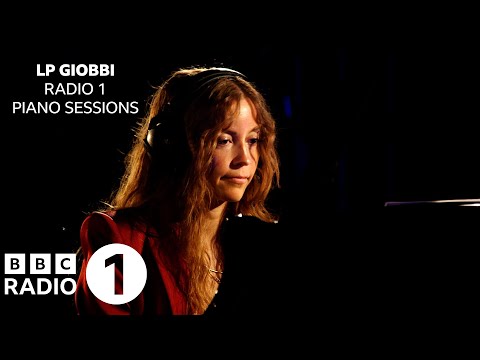 LP Giobbi – Finally/Children Mashup (Kings of Tomorrow/Robert Miles Cover) – Radio 1 Piano Sessions